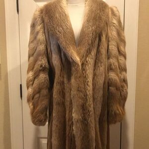 Unique Designed Natural Wild and Bleached Raccoon‎ Fur Coat